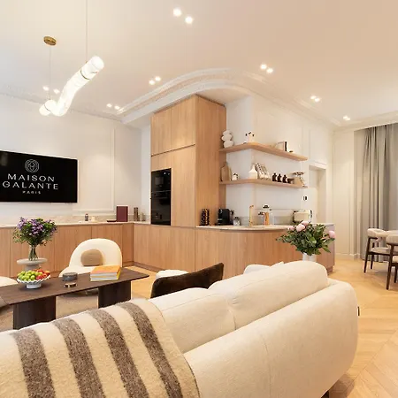 Maison Galante's With Services In Louvre - Rue Des Dechargeurs Apartmán