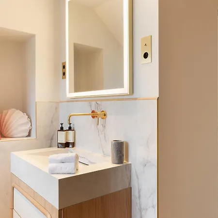 Apartment Maison Galante's With Services In Louvre - Rue Des Dechargeurs Paris