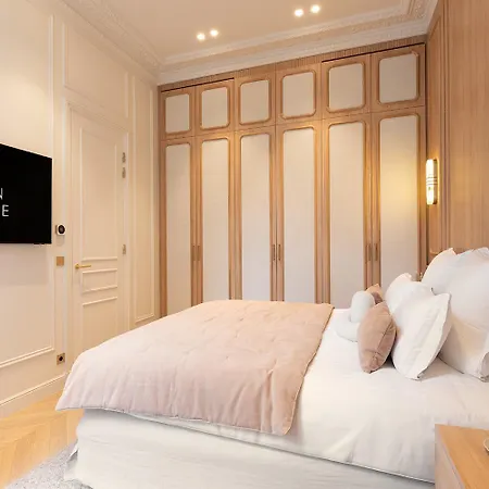 Maison Galante's With Services In Louvre - Rue Des Dechargeurs Апартаменты