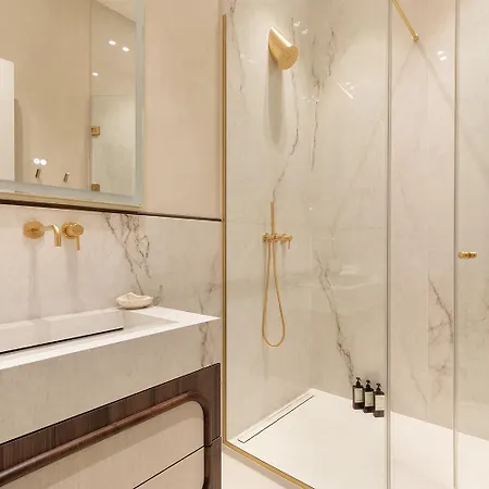 Maison Galante's With Services In Louvre - Rue Des Dechargeurs