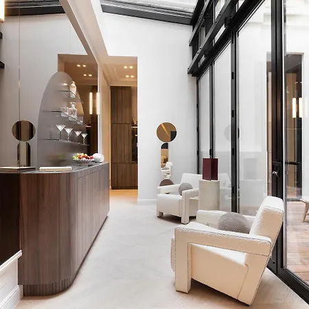 Maison Galante's With Services In Louvre - Rue Des Dechargeurs * Париж