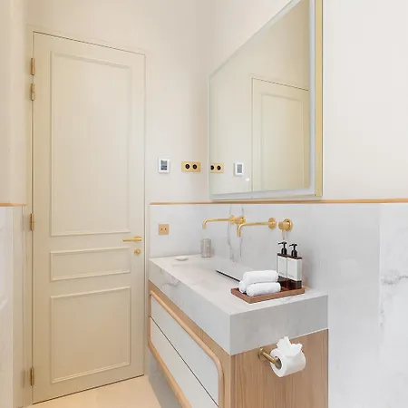 Maison Galante's With Services In Louvre - Rue Des Dechargeurs Apartment Paris