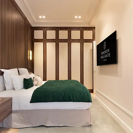 Maison Galante's With Services In Louvre - Rue Des Dechargeurs *