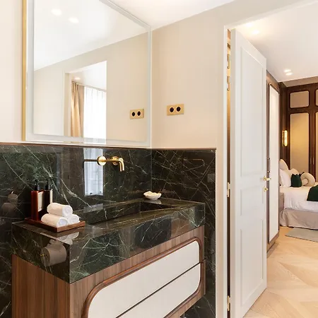 Maison Galante's With Services In Louvre - Rue Des Dechargeurs * Paříž